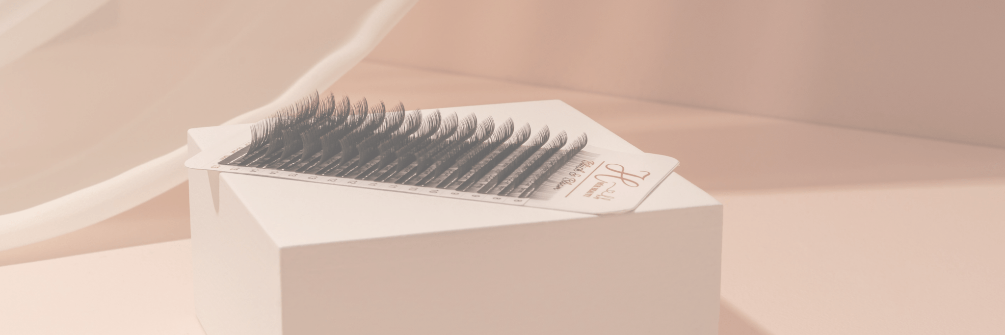 Velvet Kashmür Lashes - HUR BEAUTY