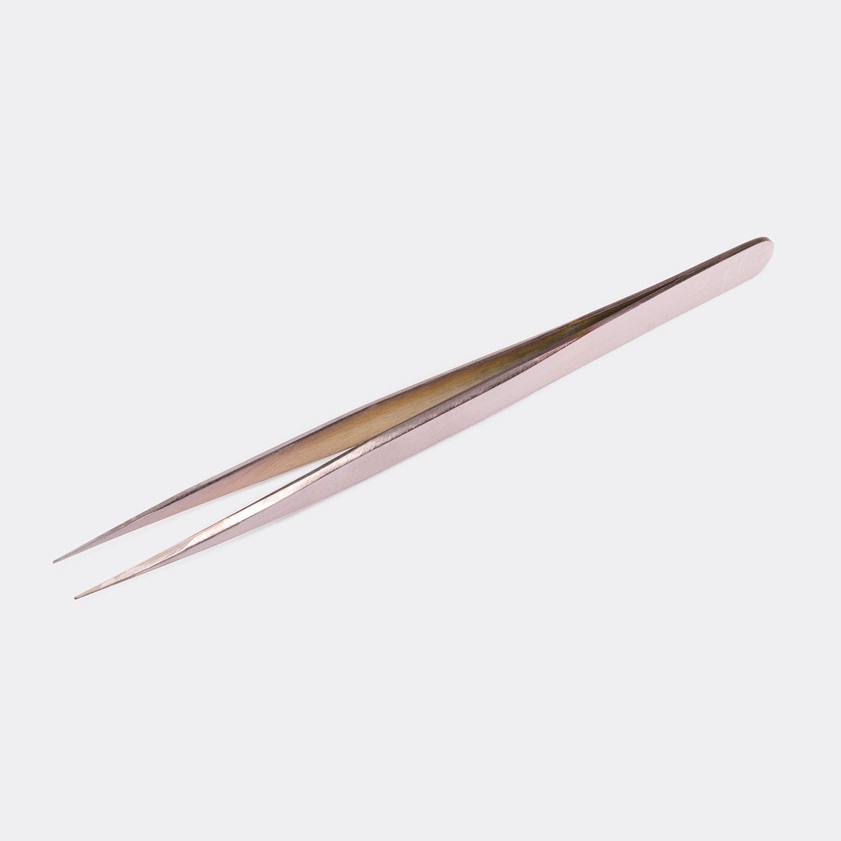 Willow Cürve Tweezer - HUR BEAUTY